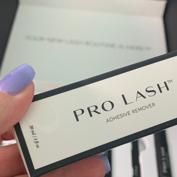 LASHES by PRO LASH - Picture 5 of 11